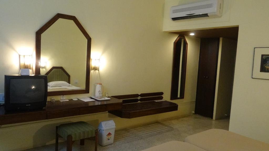 Hotel Paradise - Mysore Dasaprakash Group Exterior foto